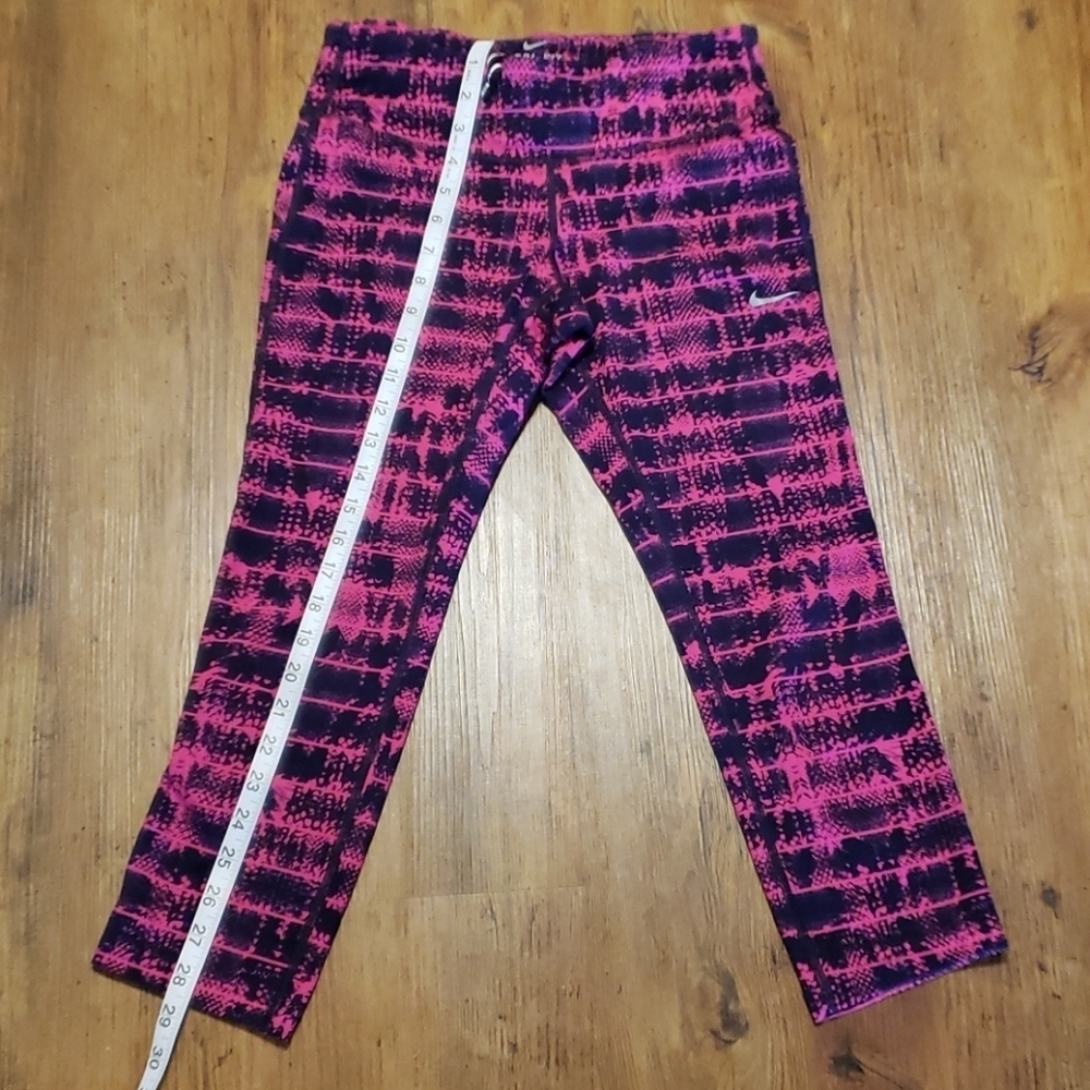Nike running capri leggings navy blue and pink 🔥